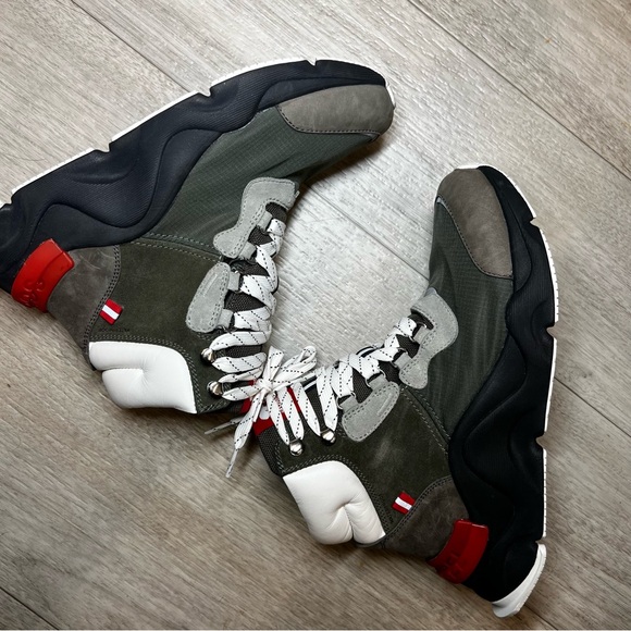 Sorel Kinetic Rnegd Conquest Olive Green Weatherproof Boots Size 9 - Picture 9 of 15